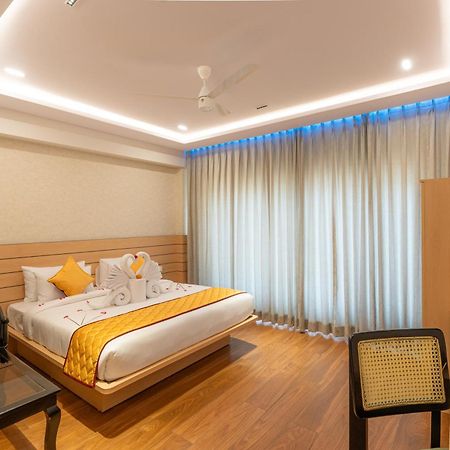 Serene Resort Hyderabad シャムシャバード エクステリア 写真