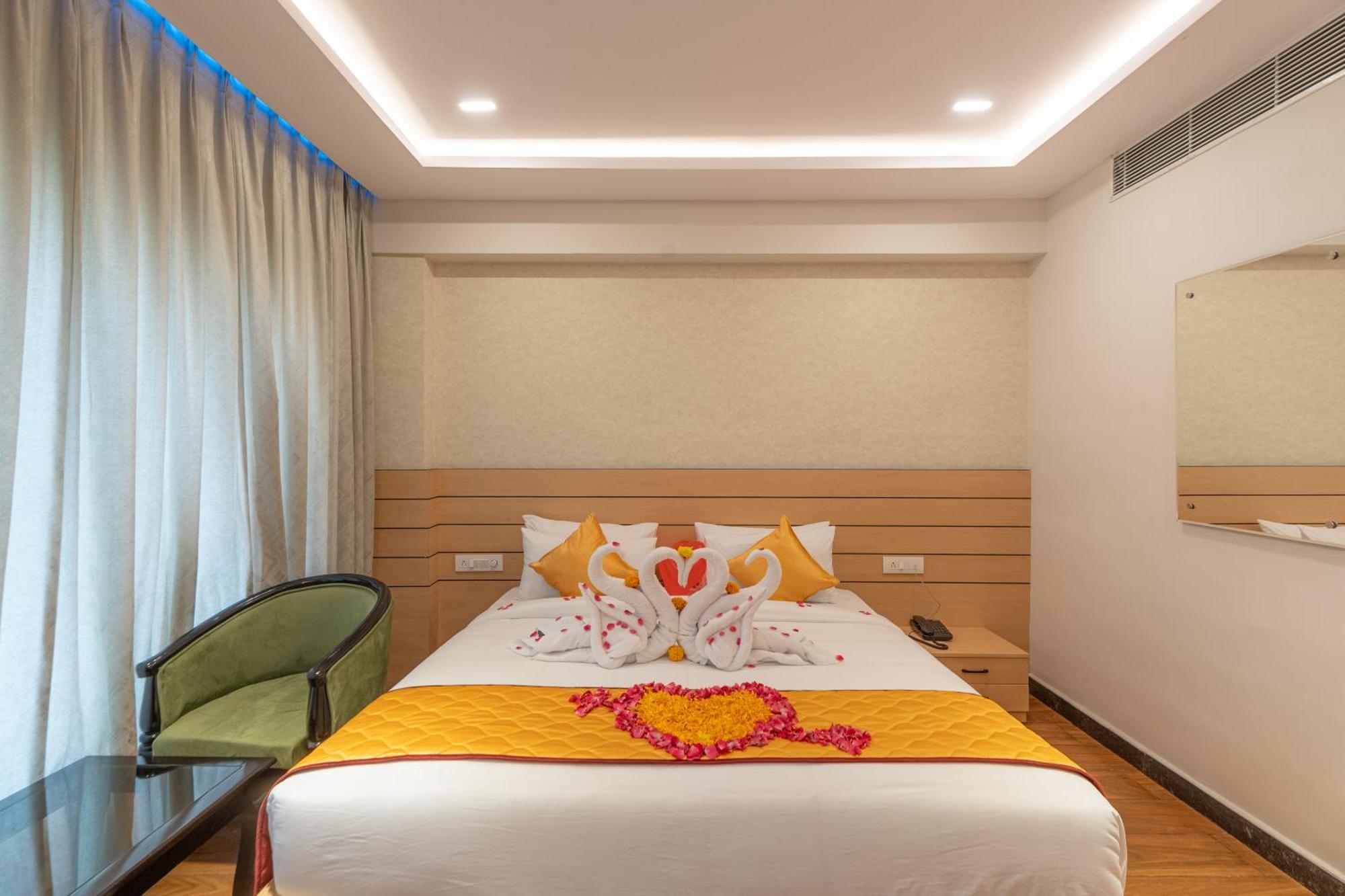 Serene Resort Hyderabad シャムシャバード エクステリア 写真