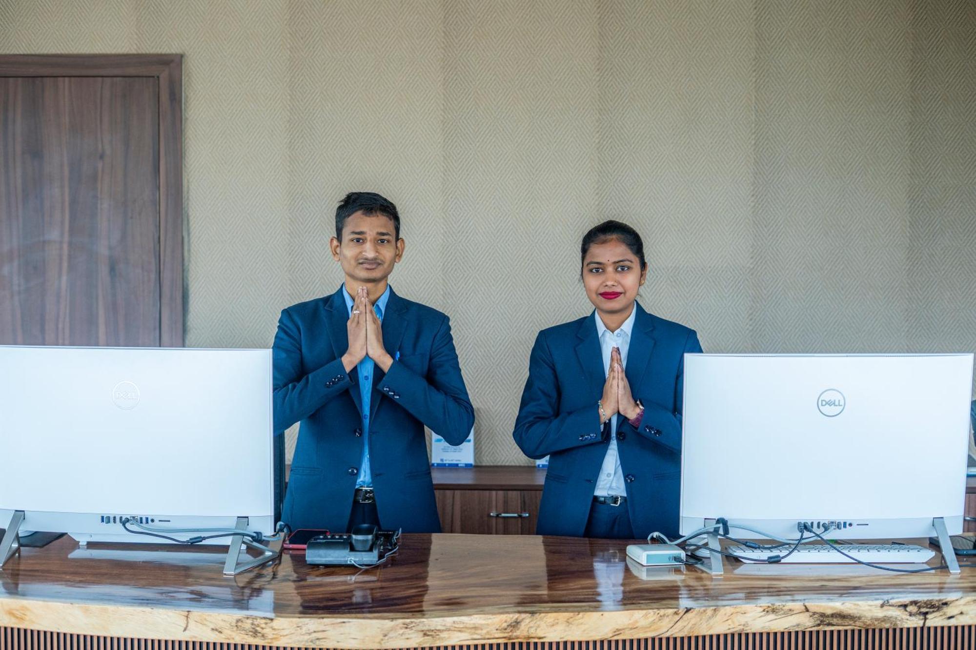 Serene Resort Hyderabad シャムシャバード エクステリア 写真