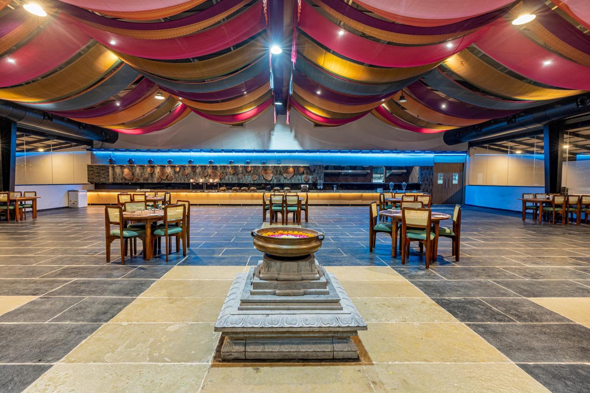 Serene Resort Hyderabad シャムシャバード エクステリア 写真