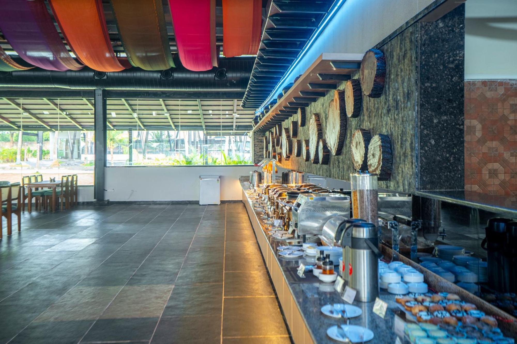 Serene Resort Hyderabad シャムシャバード エクステリア 写真